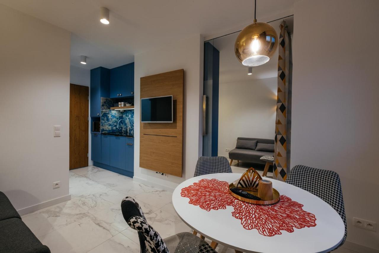 Bluemint Debina Apartamenty Przy Plazy Ngoại thất bức ảnh