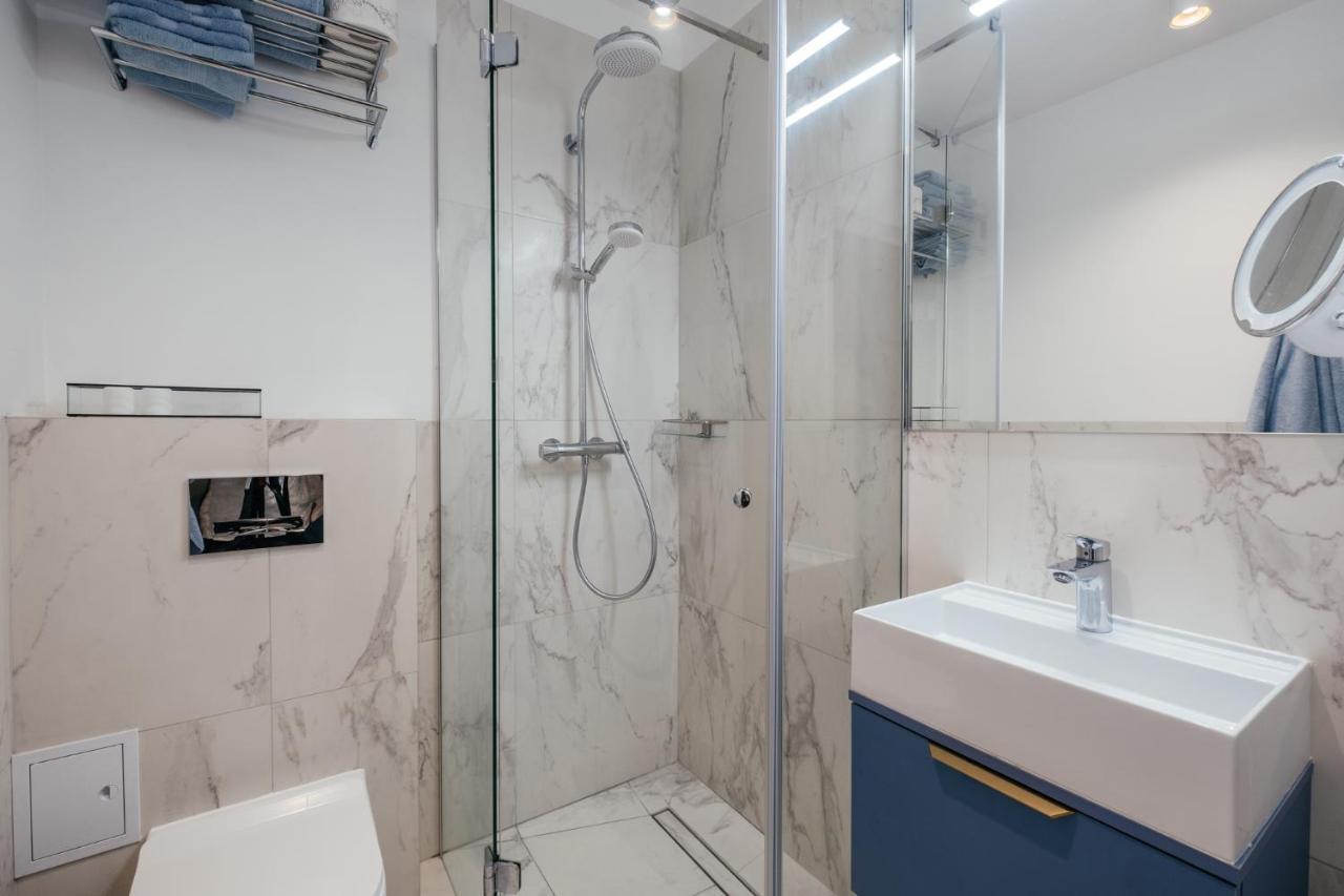 Bluemint Debina Apartamenty Przy Plazy Ngoại thất bức ảnh