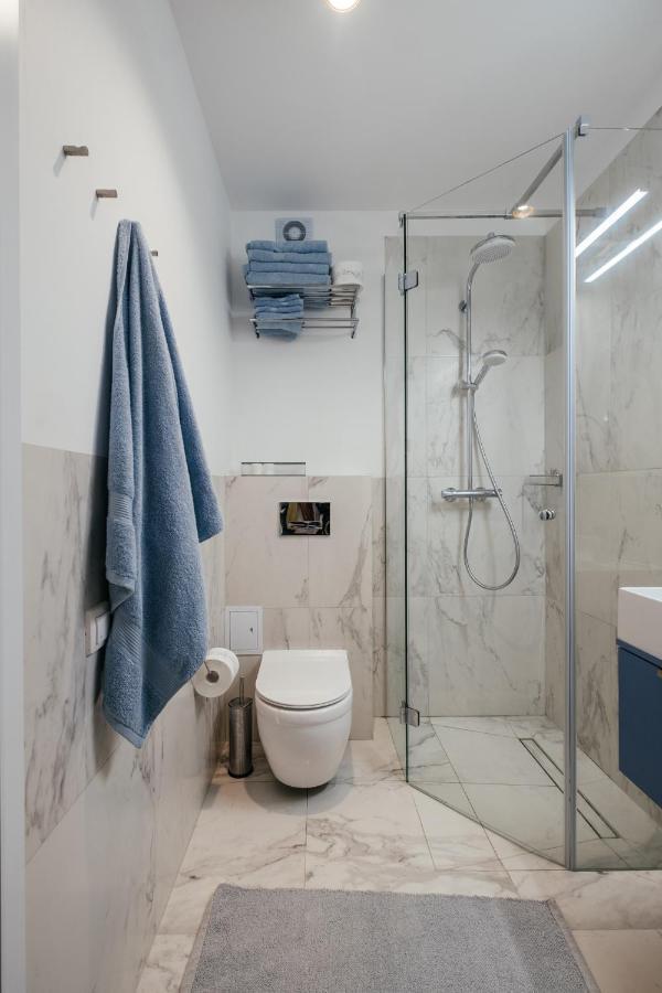 Bluemint Debina Apartamenty Przy Plazy Ngoại thất bức ảnh