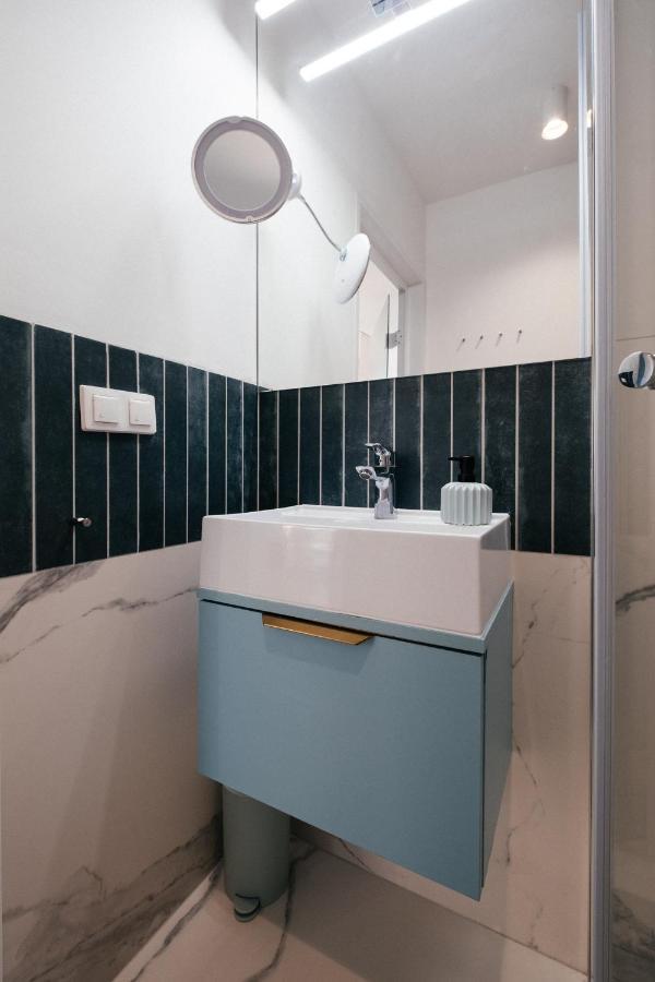 Bluemint Debina Apartamenty Przy Plazy Ngoại thất bức ảnh